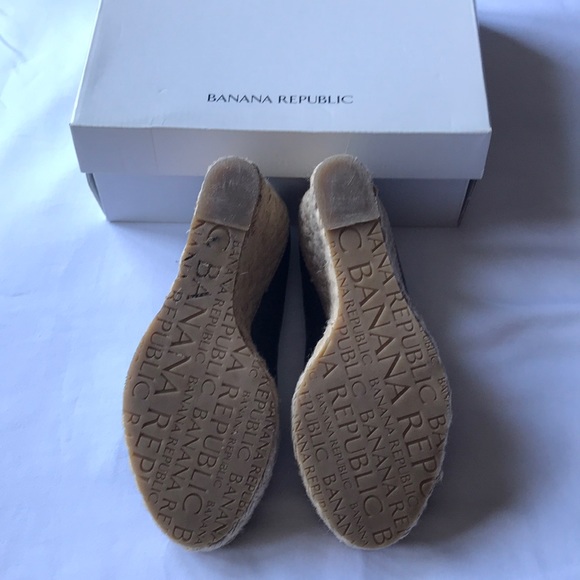 Black Banana Republic leather espadrille wedge 7.5 - Picture 3 of 3